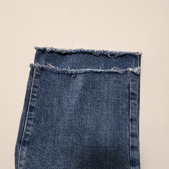 AG Adriano Goldschmied Mid Rise Straight Brinley Crop Jeans - Picture 5 of 10